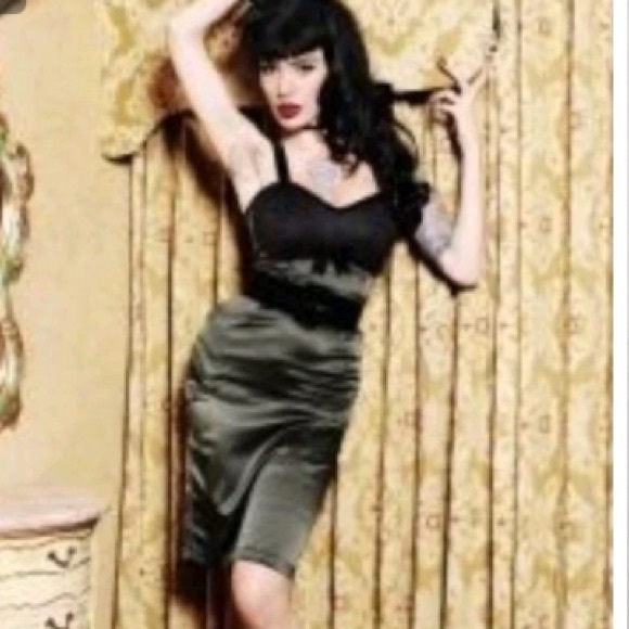 Deadly Dames Courtesan Black Olive Green Wiggle Pinup Dress NWTs Lace Satin - Picture 1 of 10